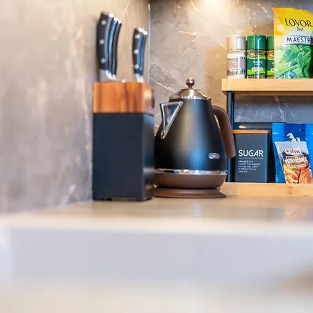 Brane & Jaka Apartma