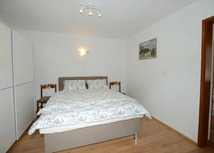 Brane & Jaka דירה *